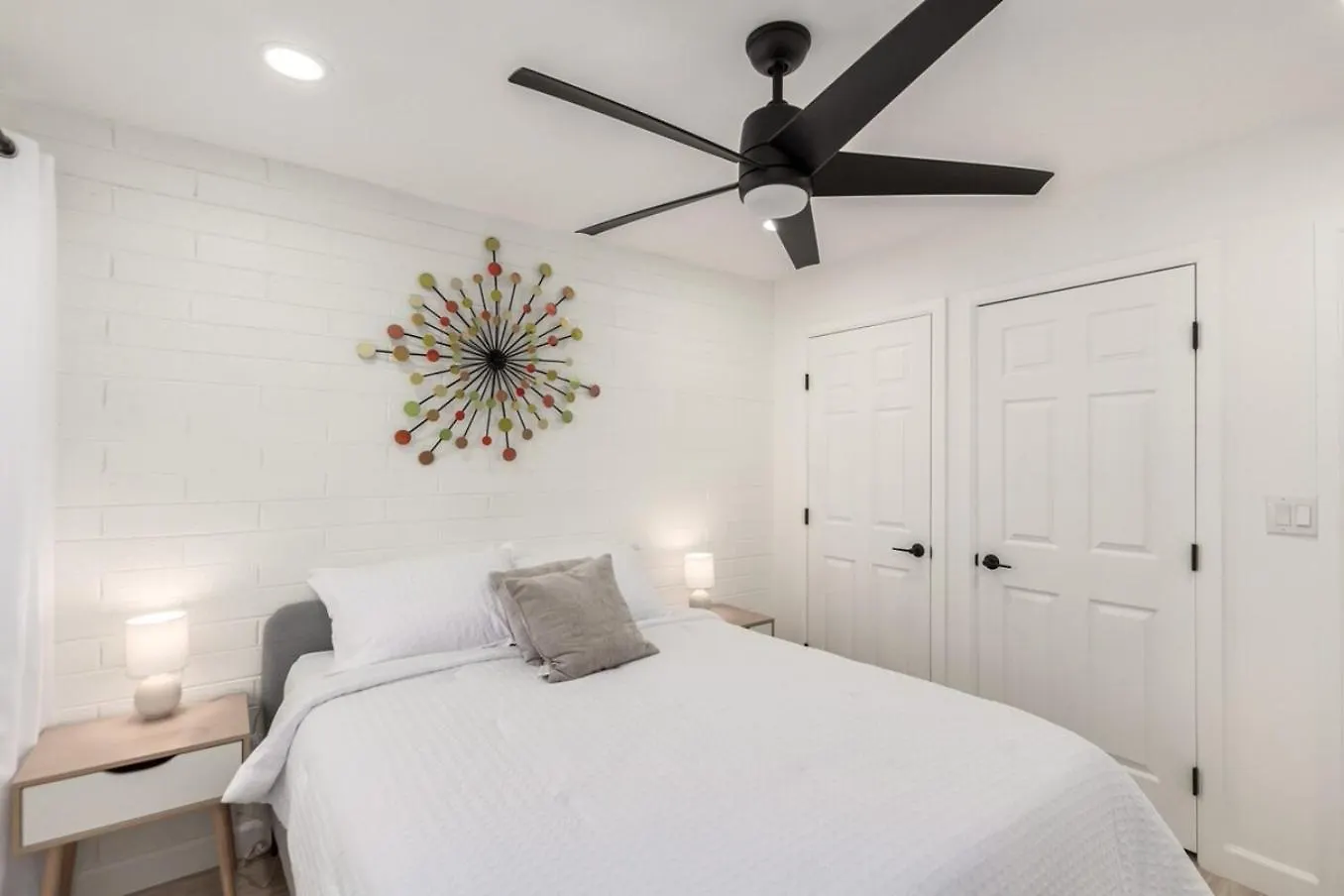 Modern-Industrial Old Town Condo Wpool, & Wd Scottsdale Nyaraló