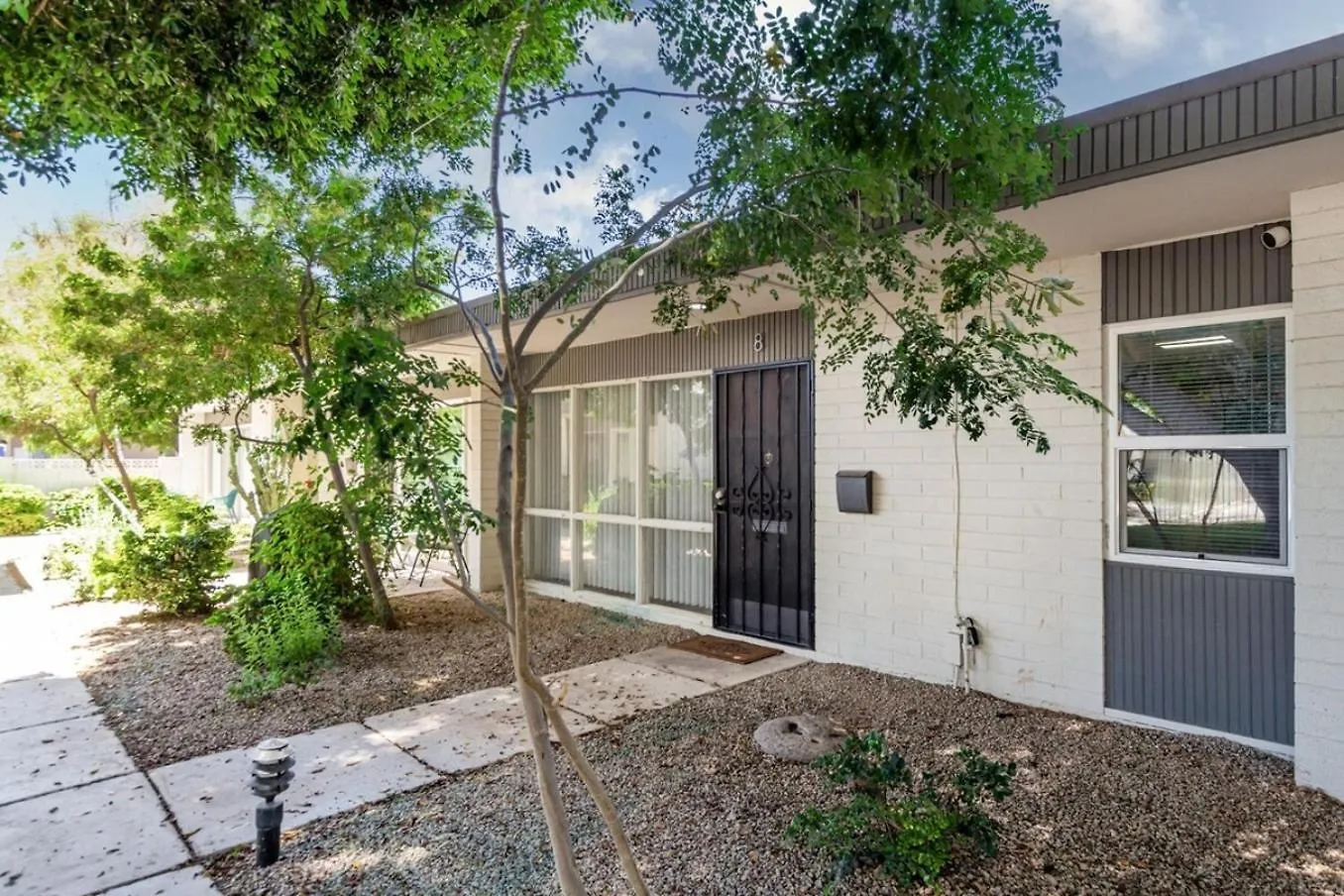 Nyaraló Modern-Industrial Old Town Condo Wpool, & Wd Scottsdale